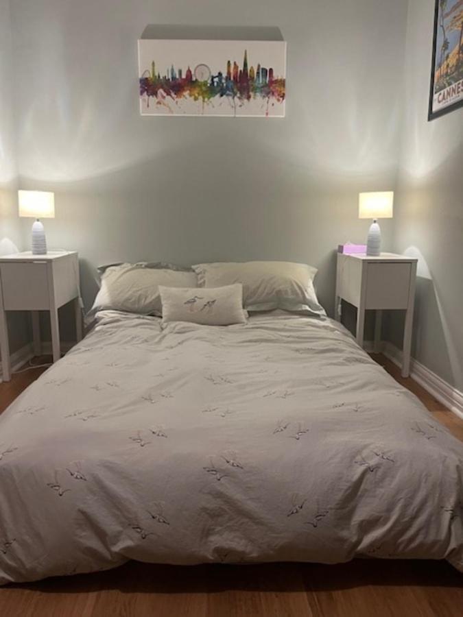 Chic 1 Bed Flat In Popular Bloomsbury * London